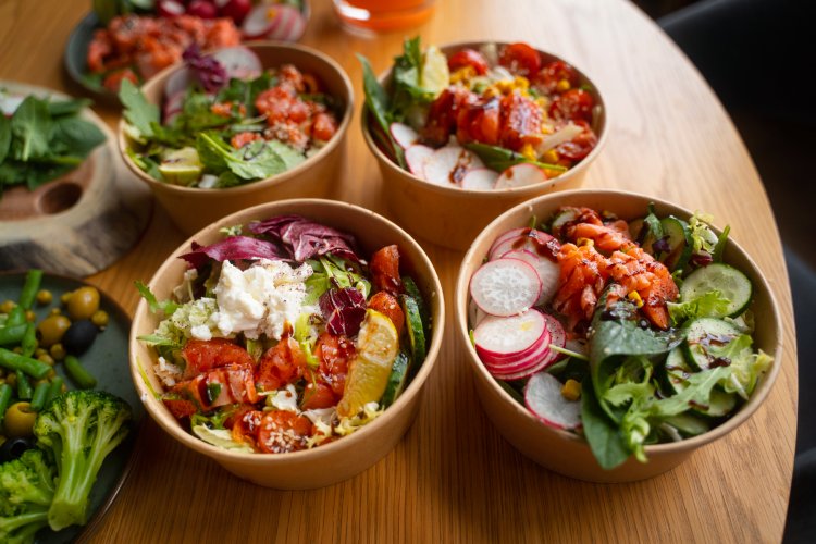 professional refrigerated salad bar